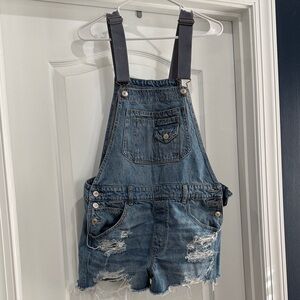 American Eagle Outfitters Light Blue Denim Overalls